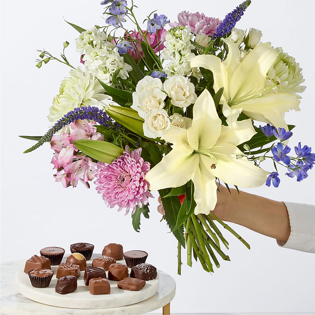 Winter Celebration Bouquet –  Coupeville Florist, Oak Harbor WA