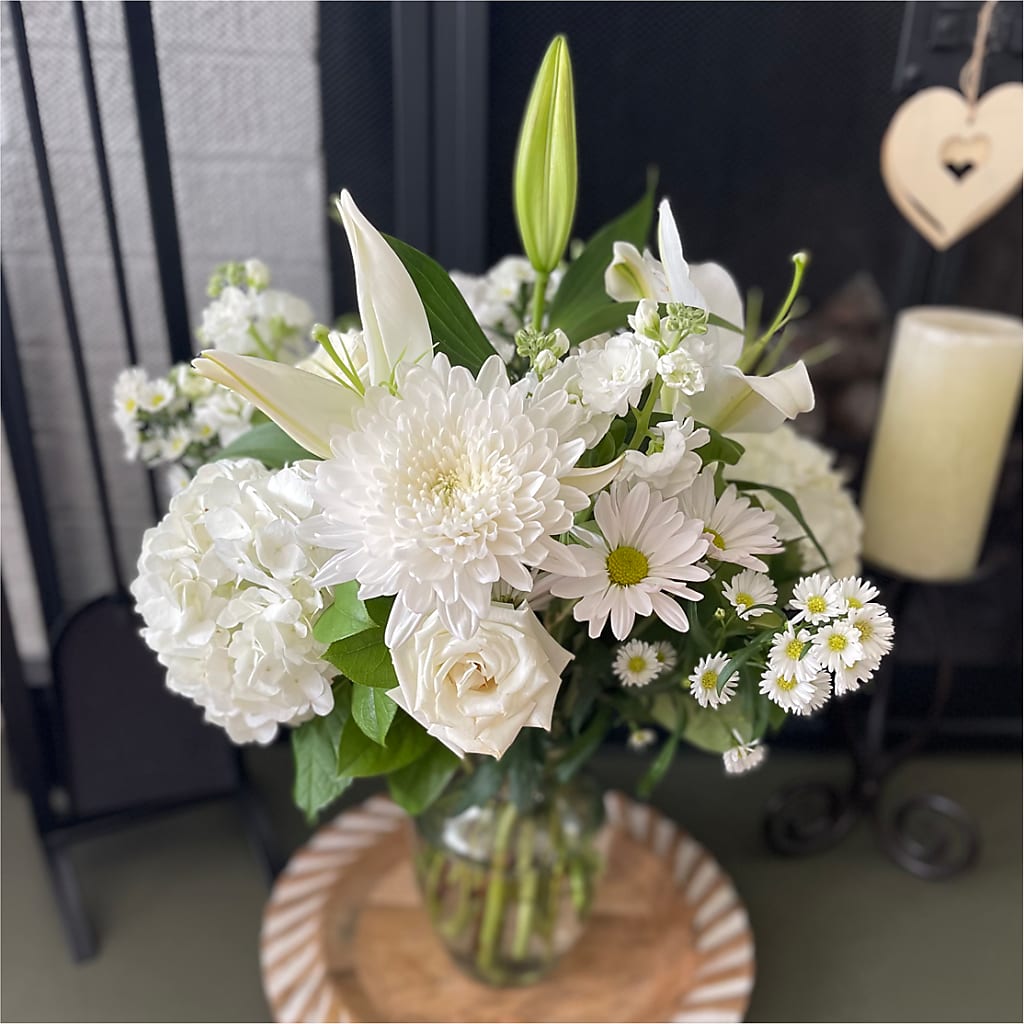 Classic Ivory – A Florist Original –  Coupeville Florist, Coupeville WA