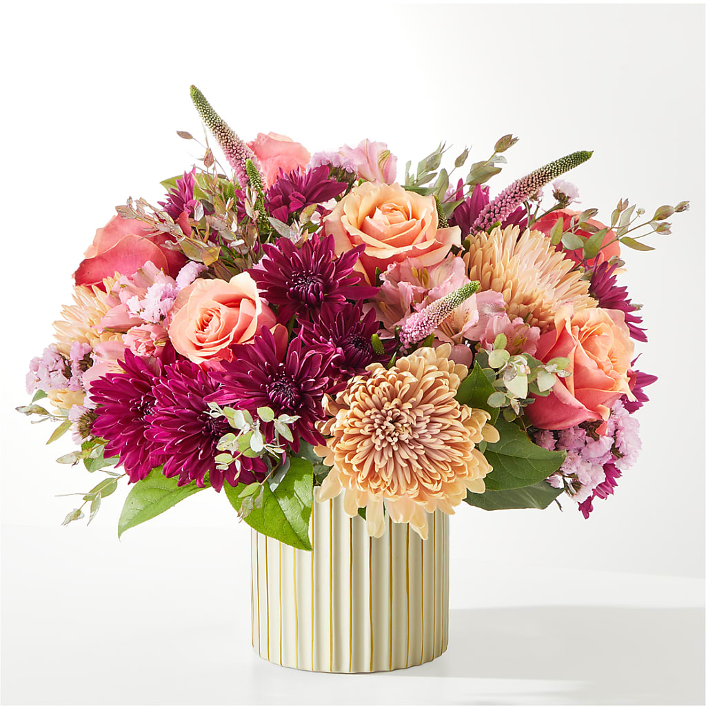 Berry Cobbler Bouquet with Ivory Vase –  Coupeville Florist, Coupeville WA