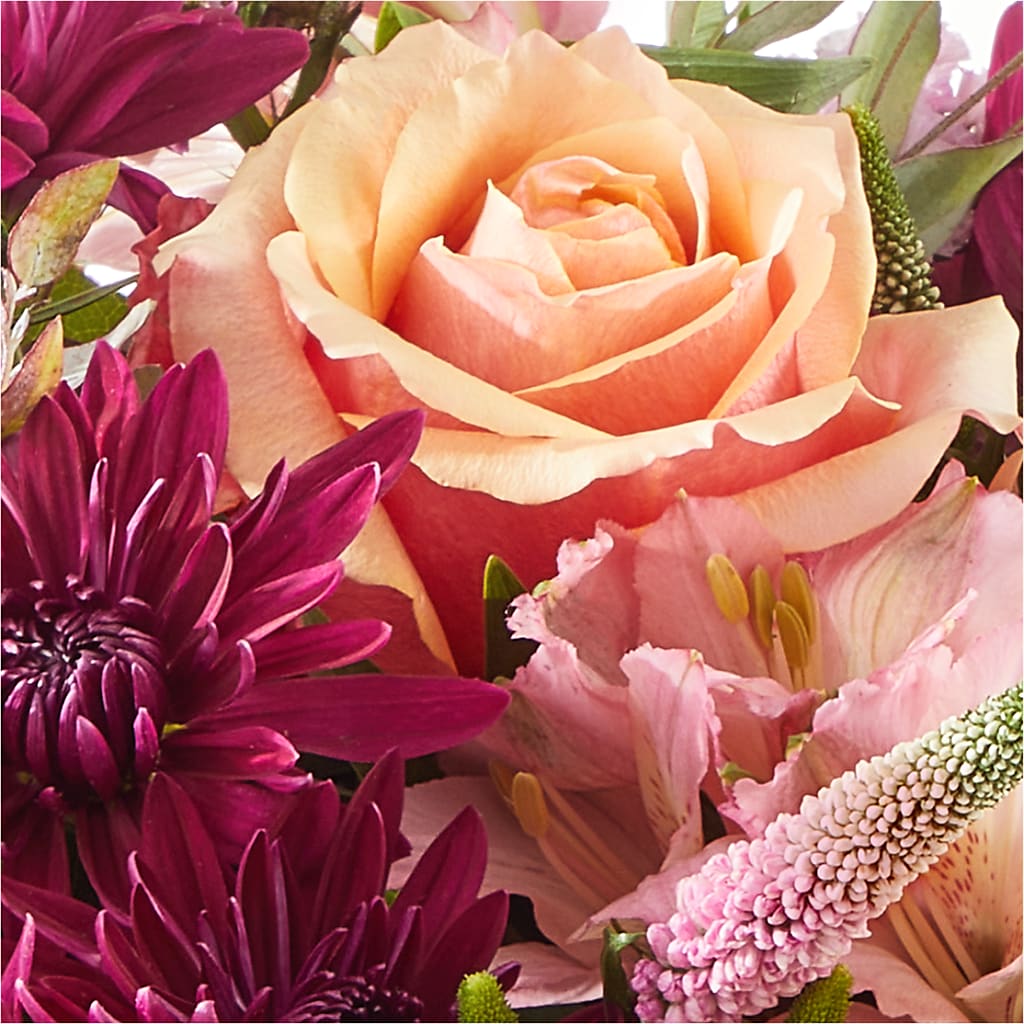 Berry Cobbler Bouquet –  Coupeville Florist, Coupeville WA